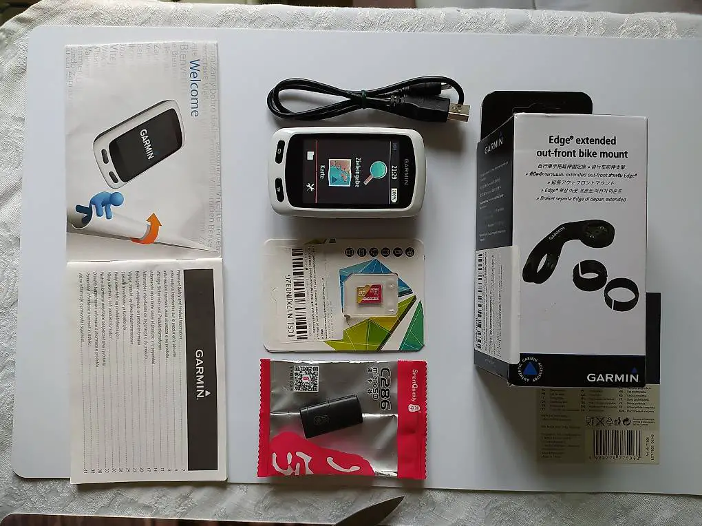 Garmin Edge Touring + div. Zubehör TOP ZUSTAND