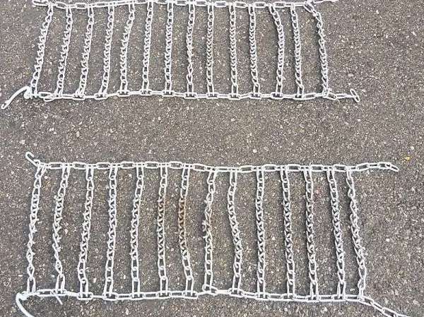  1 Paar Schneeketten mit Spikes zu Bereifung 22 x 9,5-12
