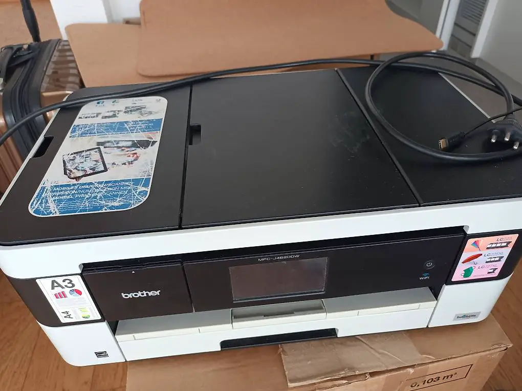 Brother Drucker + Scanner inkl. div. Druckpatronen