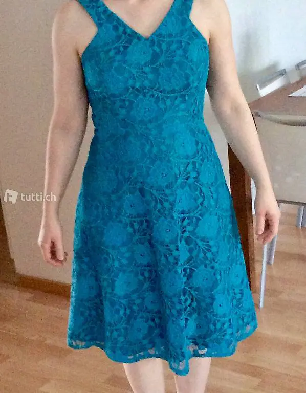 Festkleid türkis, Grösse 35