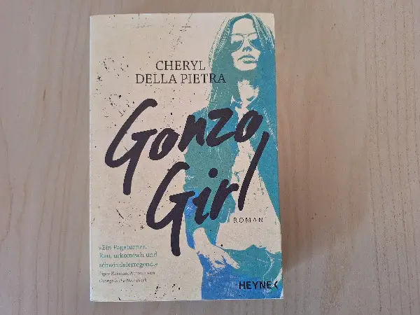 Gonzo Girl - Roman