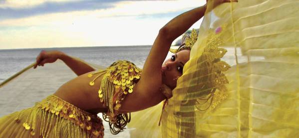 Masseuse naturiste passionnée (tantra, tao, cachemirien, nuru)