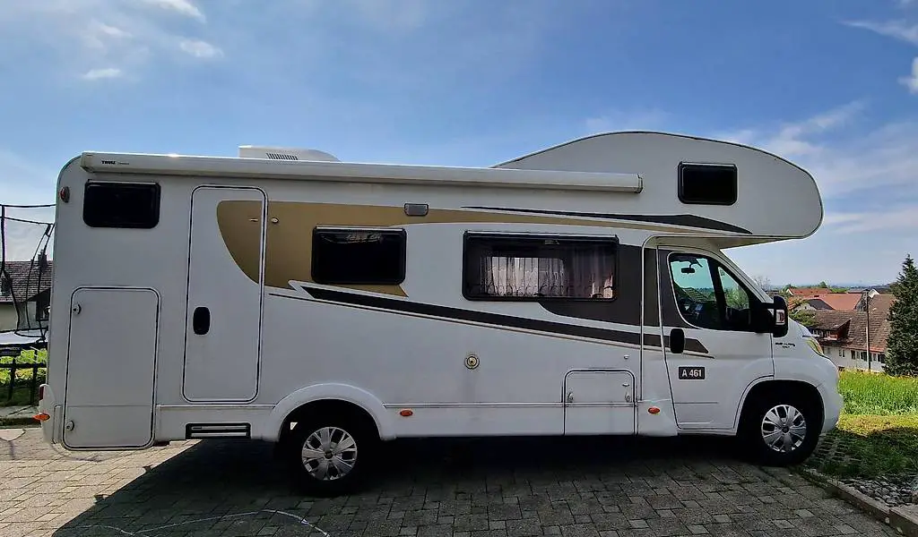 Wohnmobil mit Klimaanlage, 6 Plätze