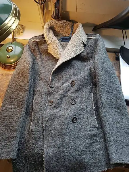 Coole Kunstwoll-Jacke 13-14 Jahre