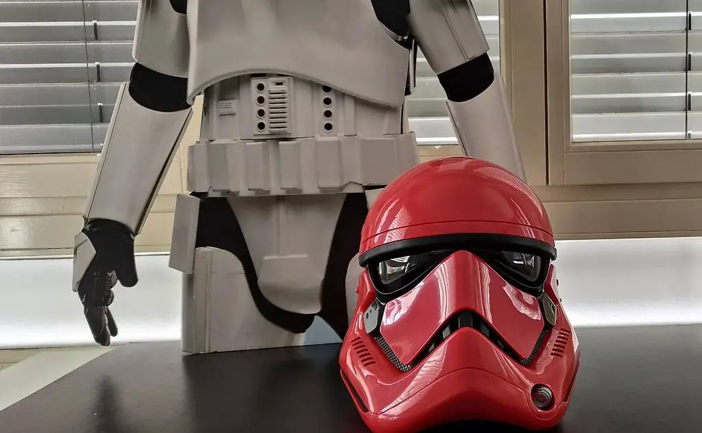 Hasbro Star Wars Black Series Helm - Captain Cardinal