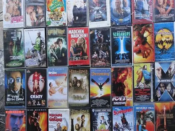  Videokassetten 32 Stücke