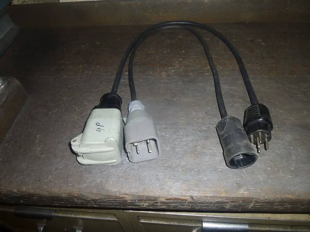 Kupplungskabel 2 M mit Stecker