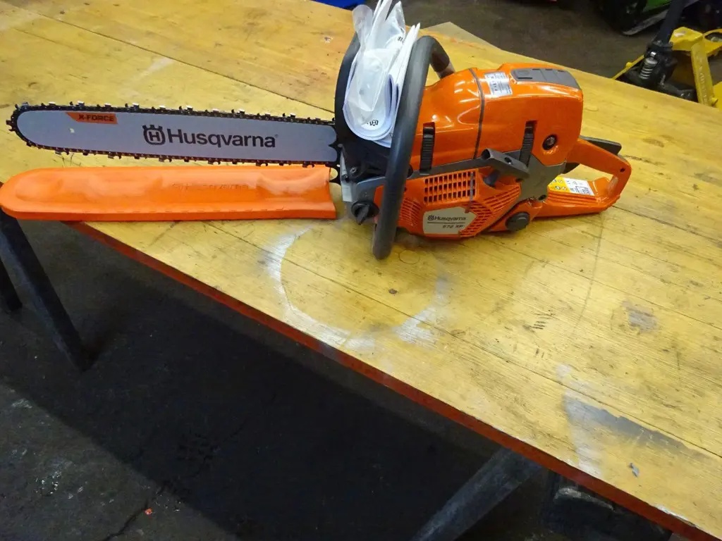 Motorsäge Husqvarna 572 XP neu 1370