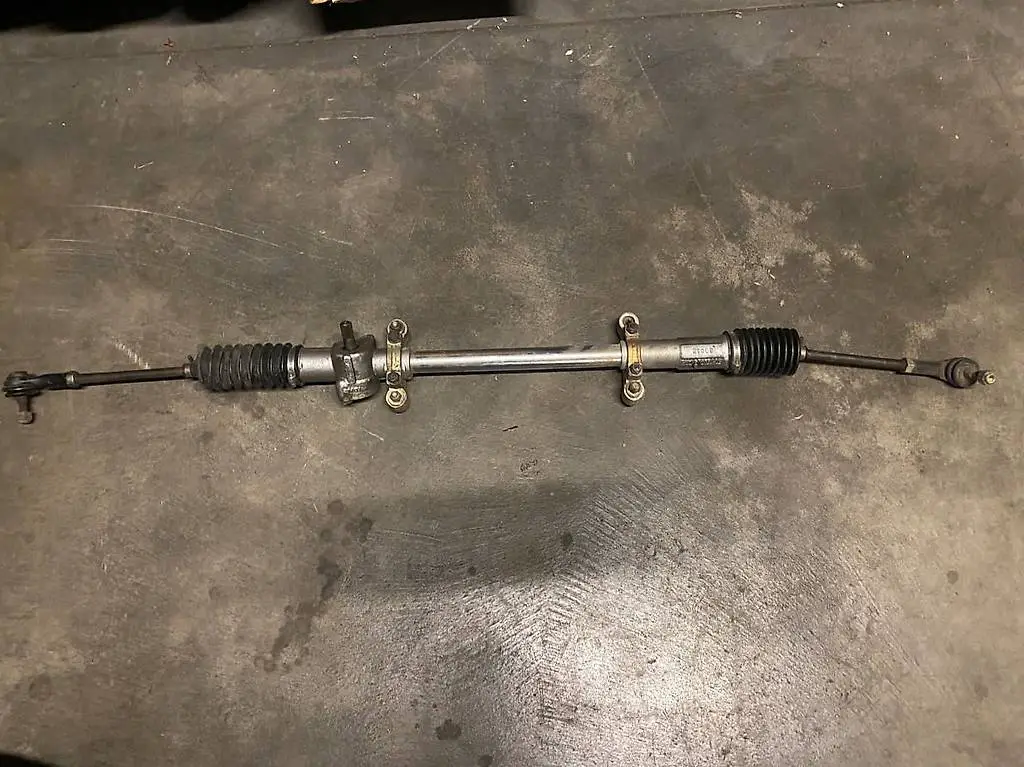 Ferrari 308 Crémaillère de direction LHD USED 149201