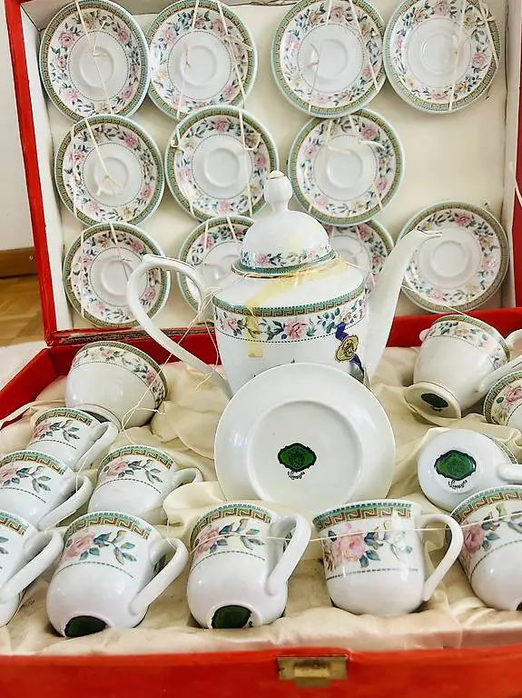 Antikes Porzellan Kaffeeservice Neu
