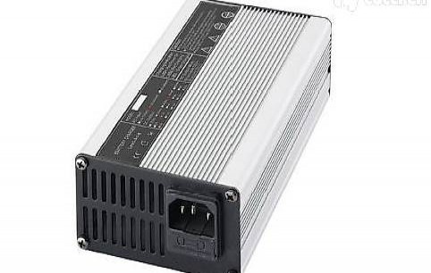  Ladegerät Blei AGM 24V 2A