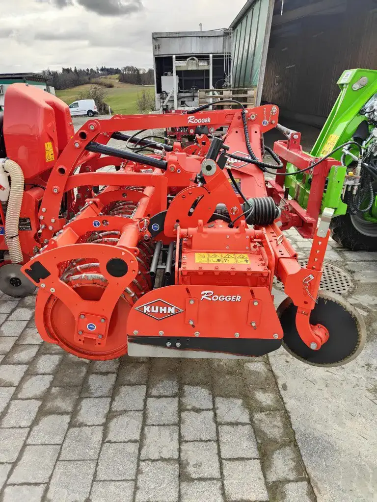 Kreiselegge Kuhn HR3030 Jg. 2025