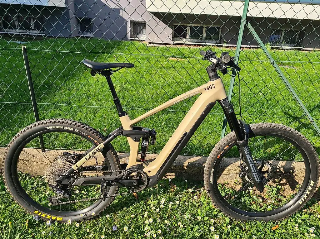 Cube Stereo Hybrid 160 HPC SL 750 27.5