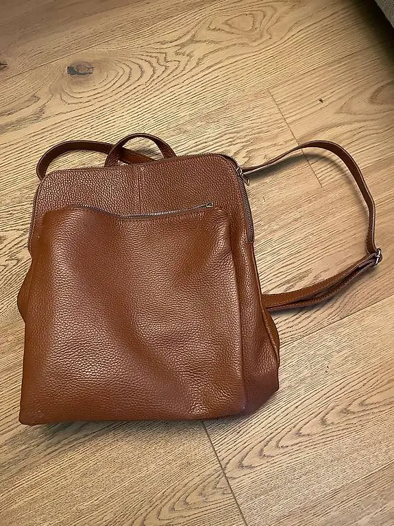 Lederrucksack, praktisch neu