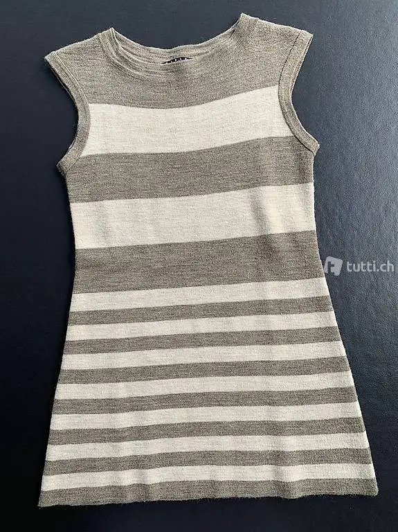 Edles Kleid von Sisley, ungetragen - Grösse 120 (5-6 Jahre)