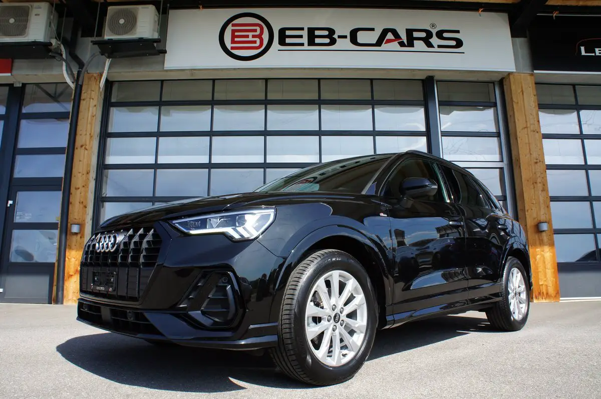 audi q3 35 tfsi s line s-tronic