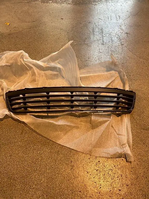 Kühlergrill Suzuki Swift