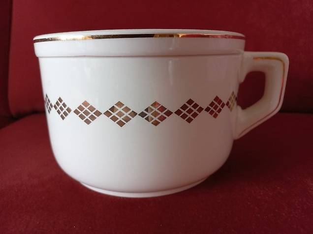 Nostalgischer NACHTTOPF Ø 17cm, 12cm hoch, Vintage.