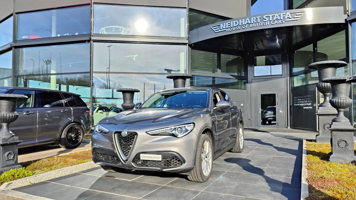 ALFA ROMEO Stelvio 2.0 First Edition Q4 Automatic
