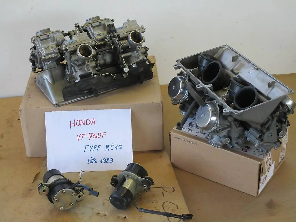 Vergaser -HONDA/Yamaha/Suzuki /Mehrere Model +Diverses Teile