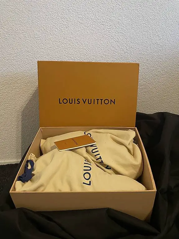 Louis Vuitton Skate Black Gr. 44