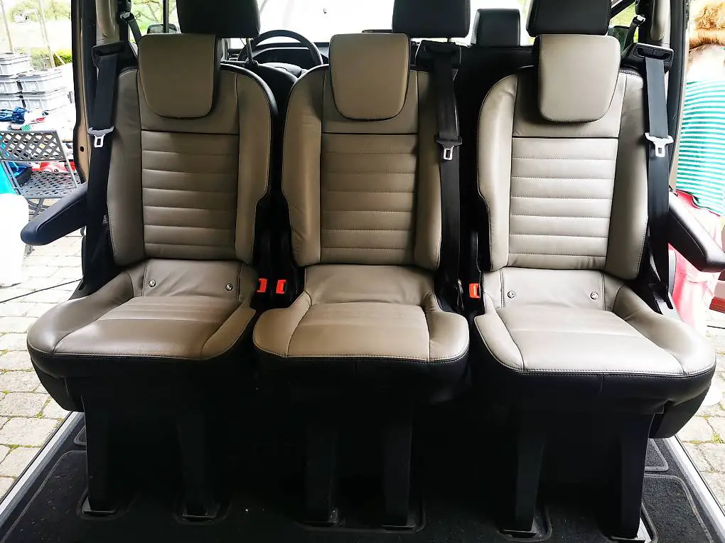 Ford Tourneo Custom 320 L1H1 Titanium XA