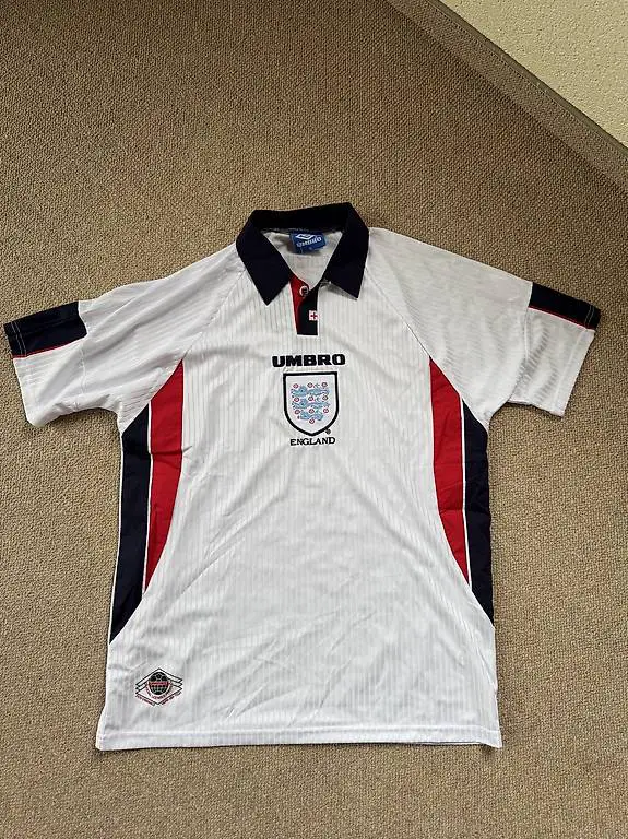 Fussballtrikot England
