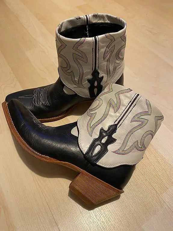 Cowboystiefel Twisted