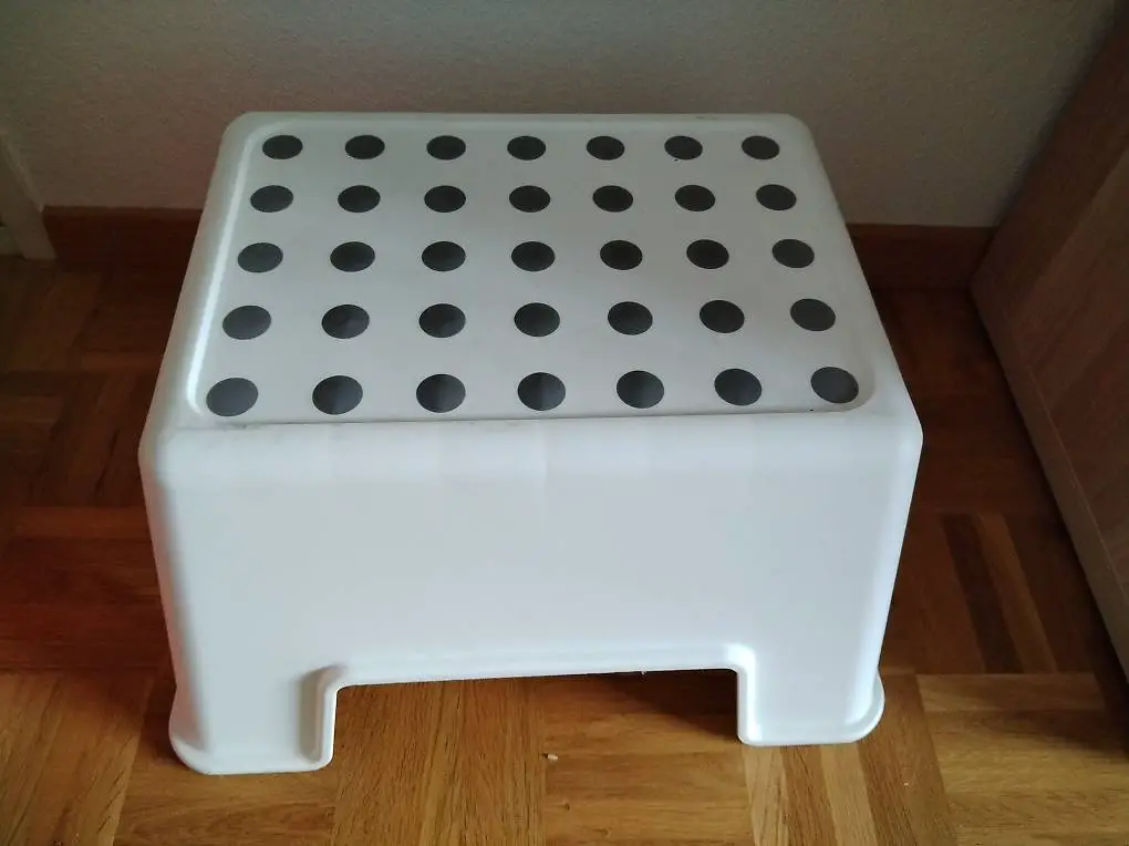 Schemel / Tritthocker