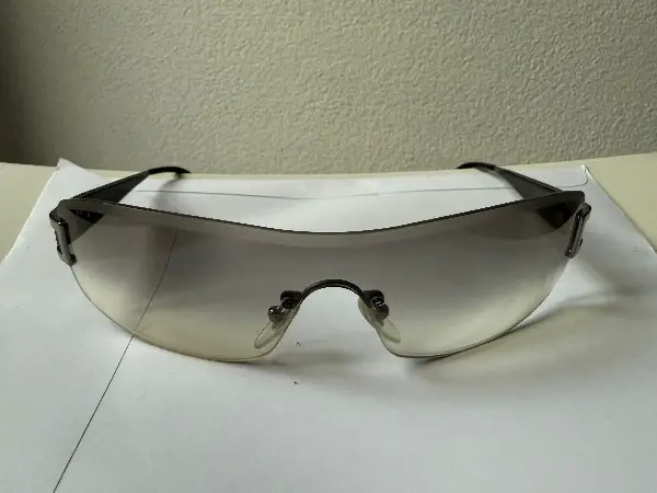 Bvlgary Sonnenbrille in schwarz/titan, neuwertig mit Etui