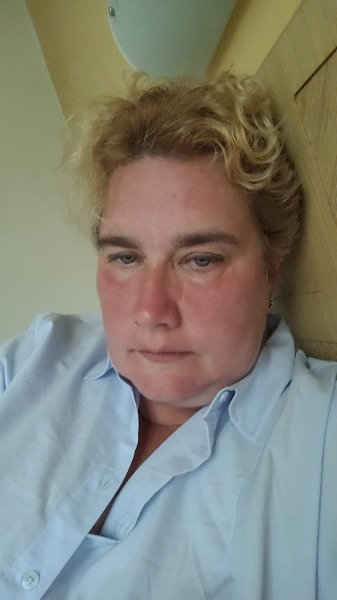 Biete Hilfe für ältere Menschen