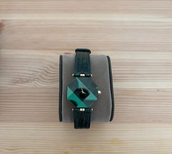 Vintage Century Damenuhr