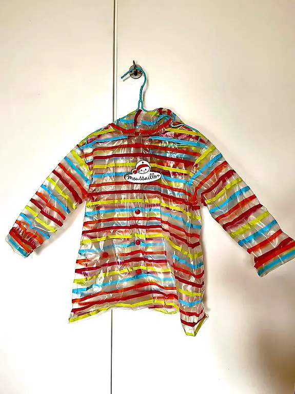 Regenjacke Regenmantel Neu 3-4 Jahre zuckersüss transparent