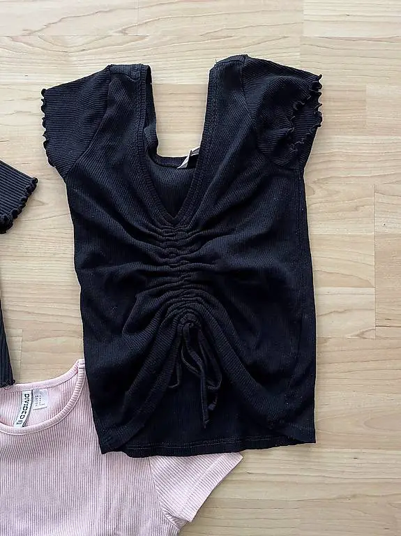 2 kurze T-Shirts Gr. M