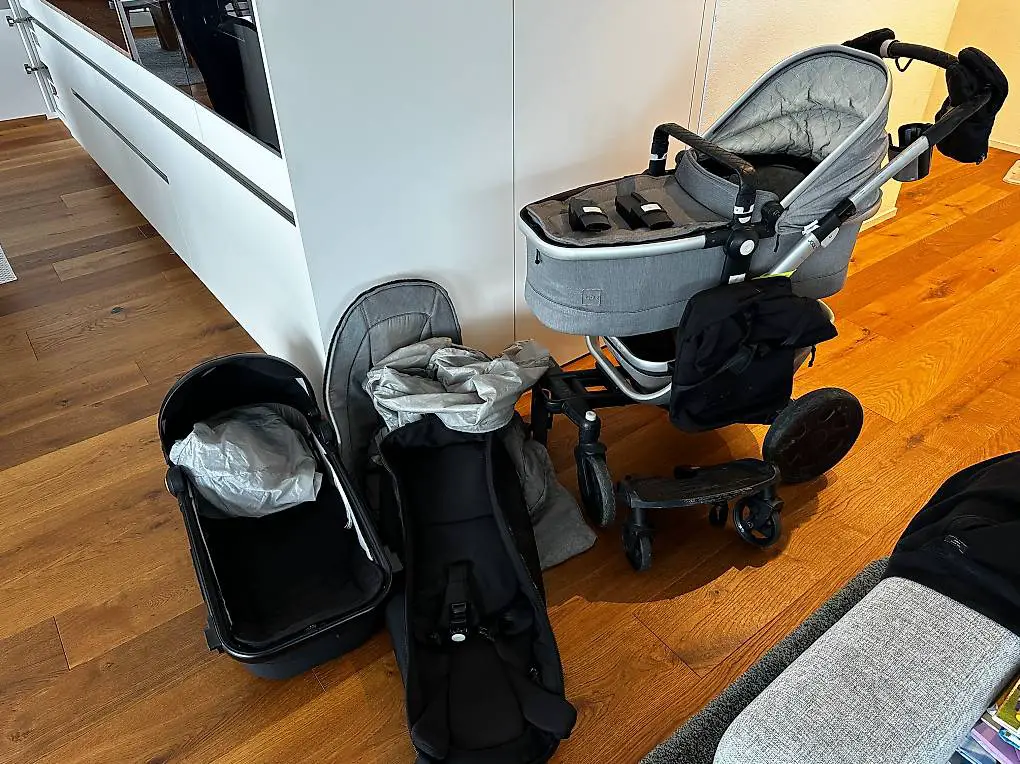 Joolz Geo2 Kinderwagen mit Zubehör für 2 Kinder zum Verkauf