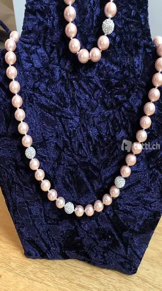 Halskette mit Armkette