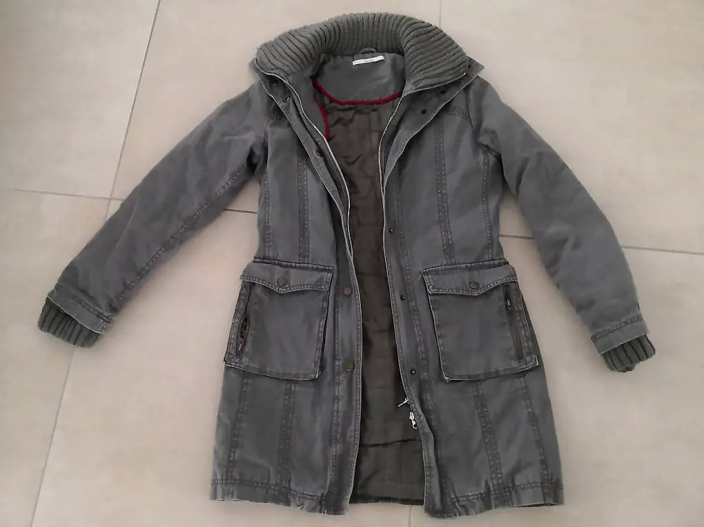 Übergangsmantel Gr. 38, Strickwickeljacke Gr. XS