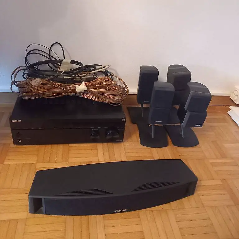 Bose Acoustimass Soundsystem 5.0 mit Verstärker Sony STR-DH