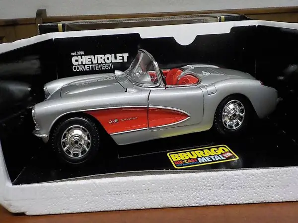 Corvette 1957 Modellauto