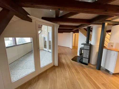 Attika-Wohnung mit dem gewissen Etwas zu vermieten