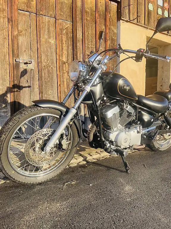 Yamaha virago 125ccm mit div. Zusatzteilen