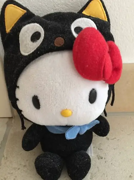 Hello Kitty di peluche