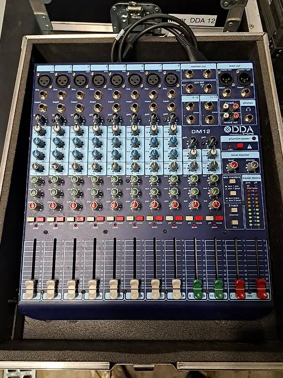 Mixer Midas DDA DM12