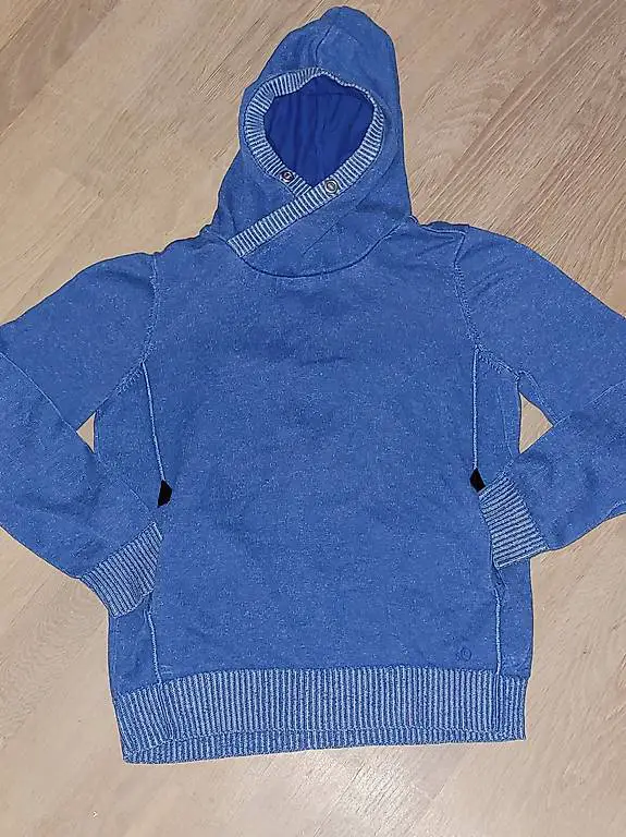 Kapuzen Pullover Gr 152 s.Oliver