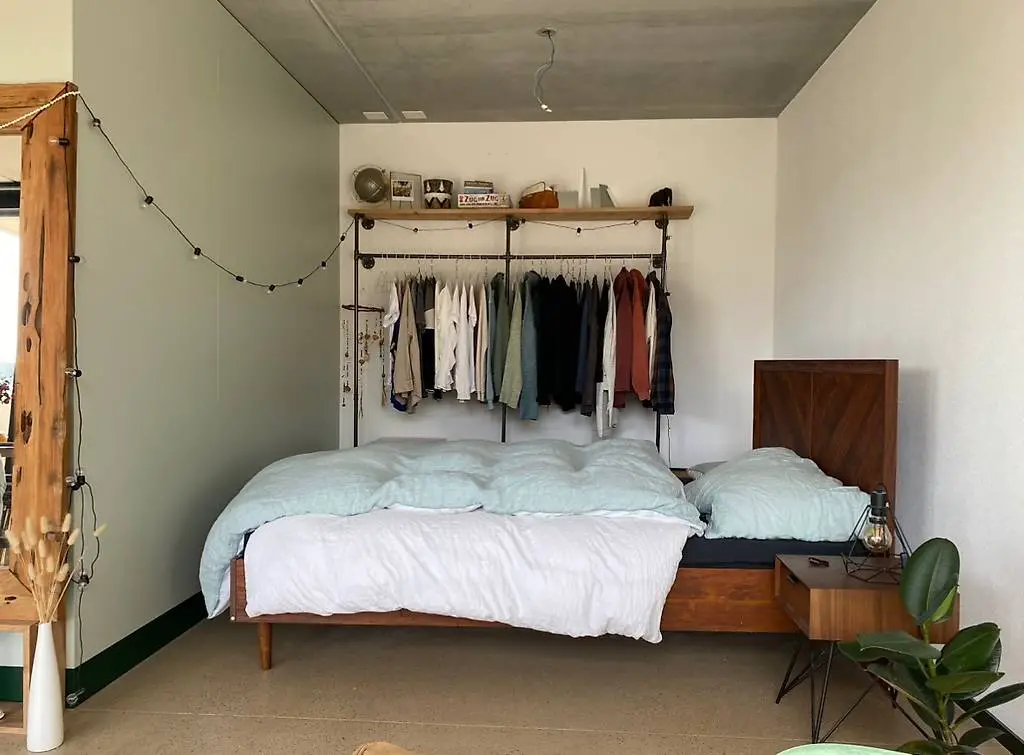 Holzbett inkl. Lattenrost (140x200)