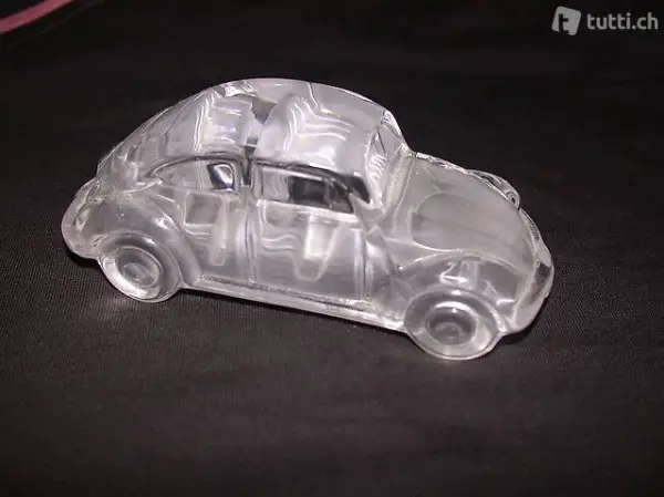 VW Käfer Modell aus Glas