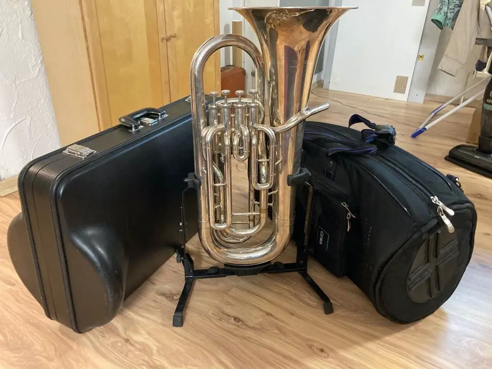 Euphonium Yamaha YEP-321S 4 Monel-Ventile