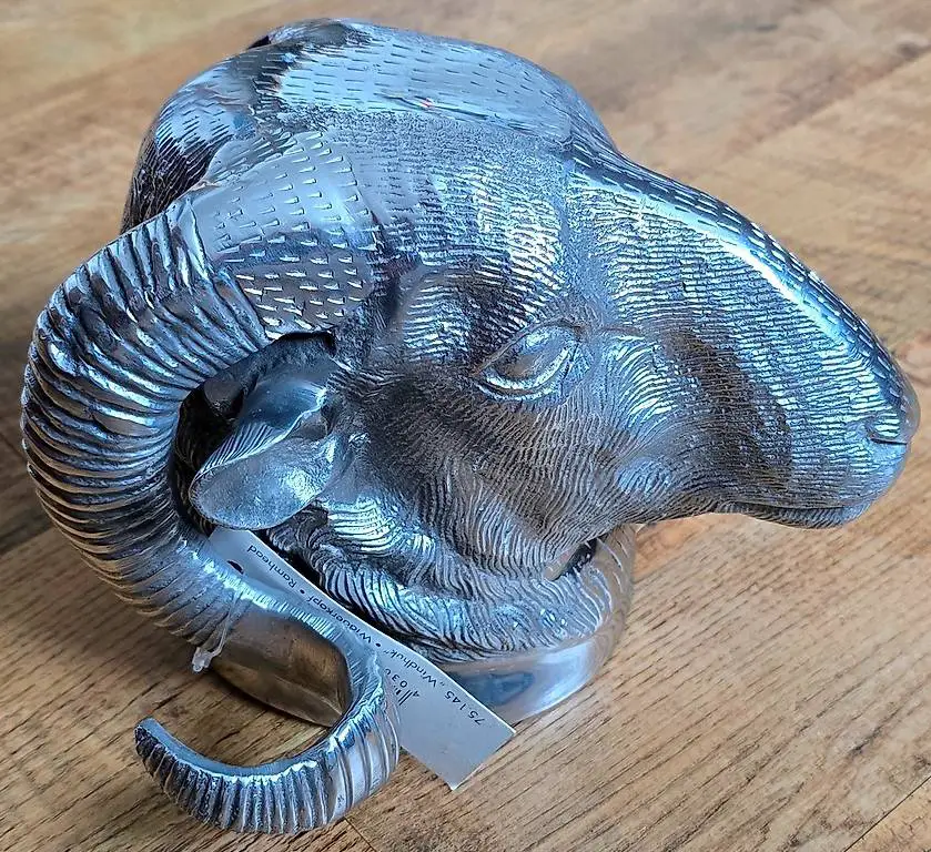 Wanddekoration Widderkopf Aluminium 24cm