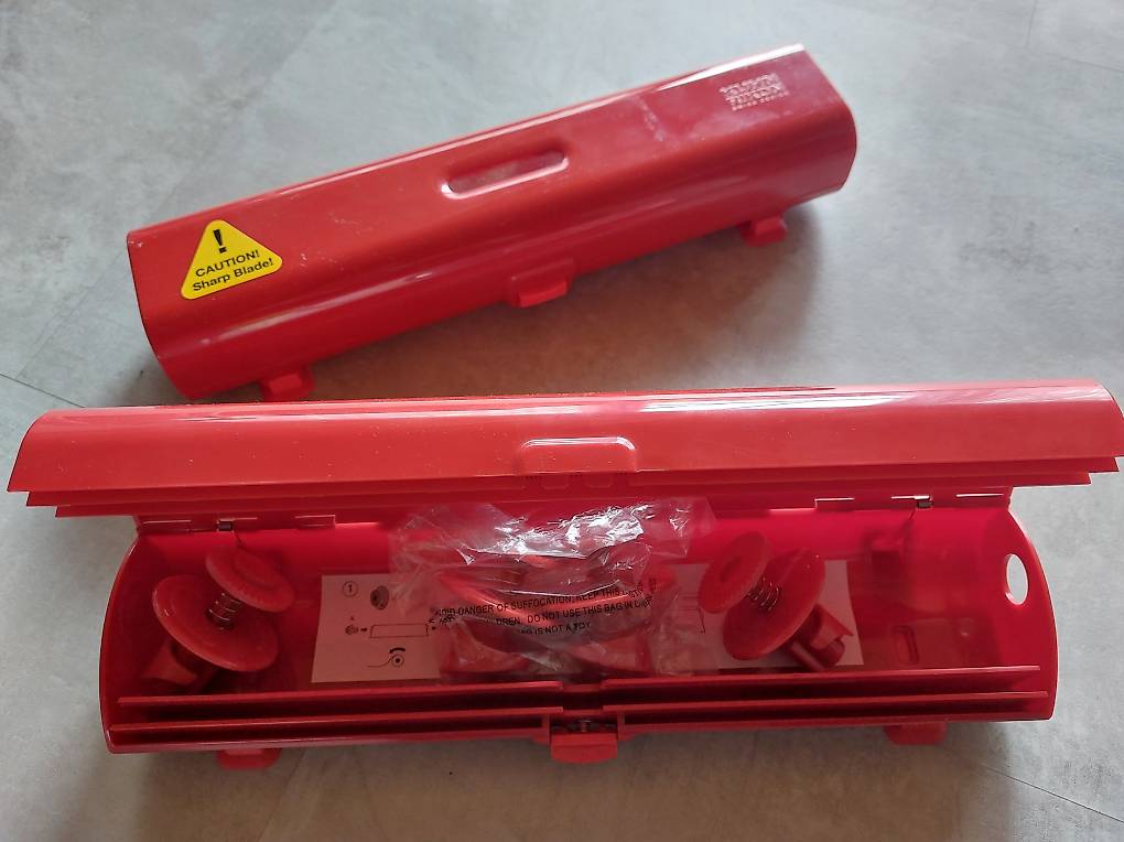2x Kuhn Rikon Folienschneider