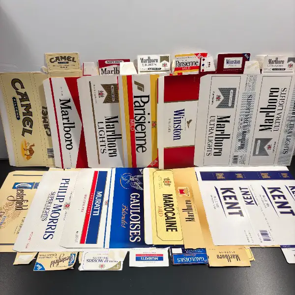 zigaretten stangen verpackungen merchandise werbung marlboro